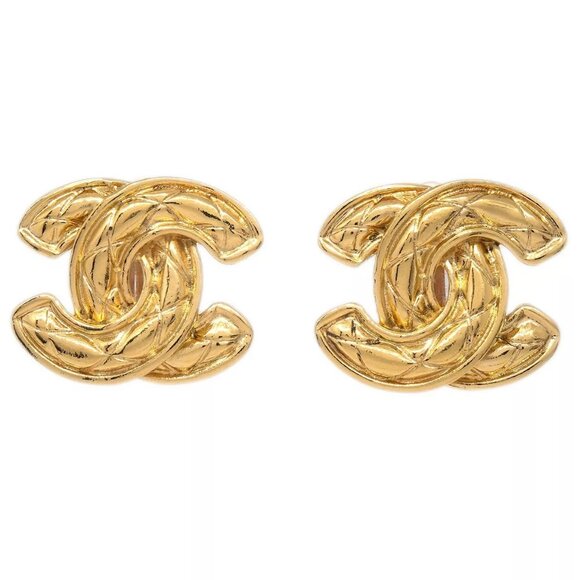 Chanel CC Quilted Earrings Clip-On Gold - Picture 1 of 8